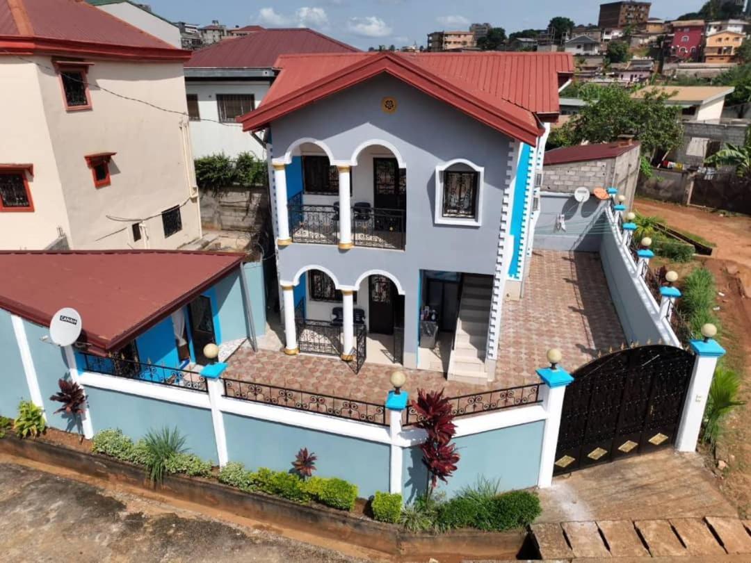 Appartement Meuble 3Ch Yaounde Omnisport - Tigson 외부 사진