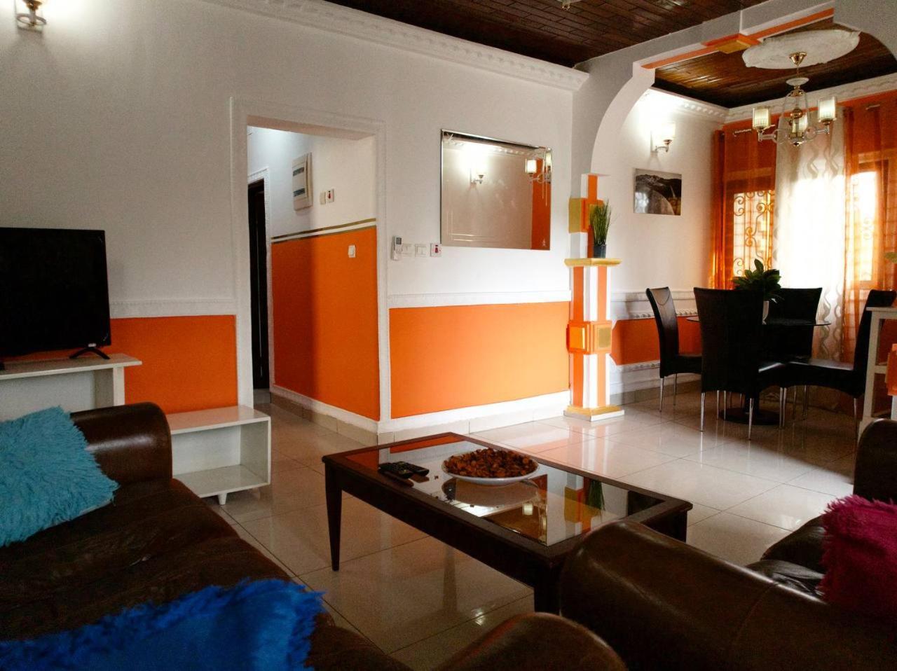 Appartement Meuble 3Ch Yaounde Omnisport - Tigson 외부 사진